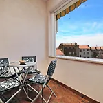 Polo Apartments